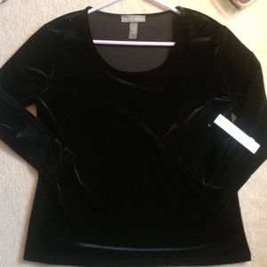 Kate Hill nwt large 3/4 sleeve black velvet top